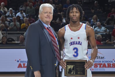 _7DK1233 - Wooden Award.Mike Broughton, Azavier Robinson