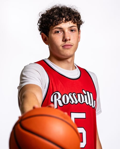 ibcaPOWb.Thiele-Hahn, Brayden - Rossville